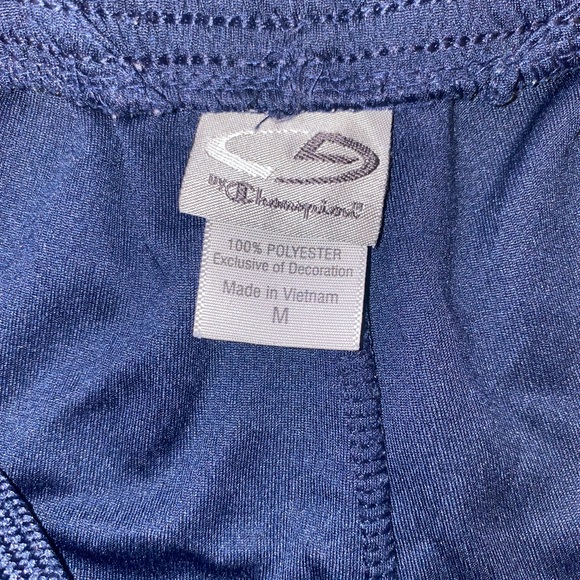 🔥3/$20 Sale🔥: Champion Shorts-M - Picture 7 of 7